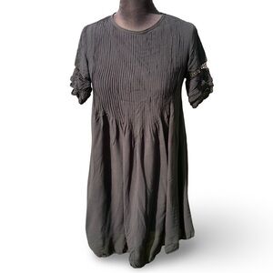 ARITZIA Wilfred Sonore Black Pin tuck Babydoll Mini Dress‎ Lace Festival XSmall